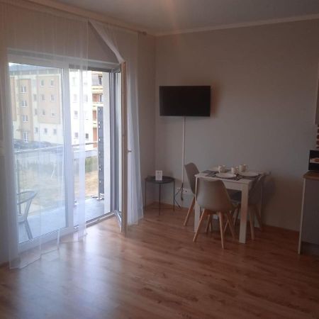 Przytulny Apartament W Sercu Karkonoszy เยเลเนียกูรา ภายนอก รูปภาพ